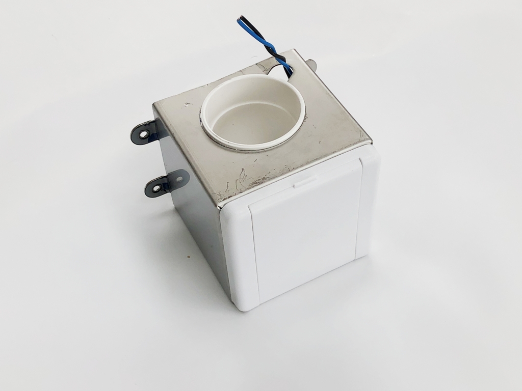 Aufputz-Saugdose od. Wandsaugdose mit Metall-Box - edelstahl blank